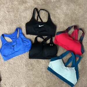 Lot of 5 women’s sports bras! Size Medium